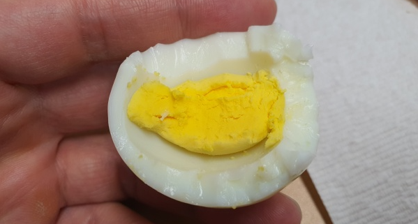노랗게-잘익은-계란노른자