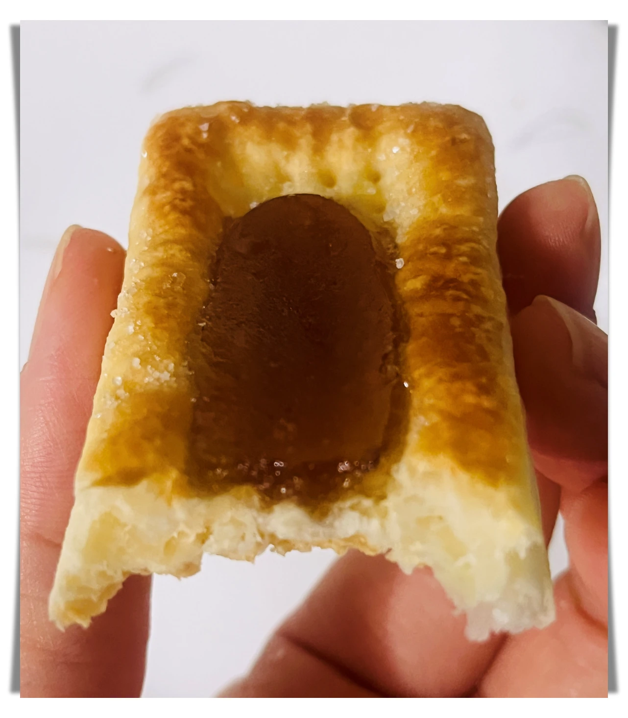 해태-후렌치파이-밤맛-단면