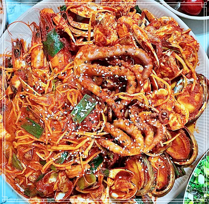 생방송 오늘저녁 포항 선장 아버지 직접 잡아 29새 딸이 만든 아귀찜 밀키트 맛집