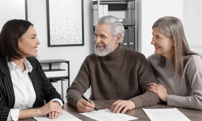 노인과 사회복지사