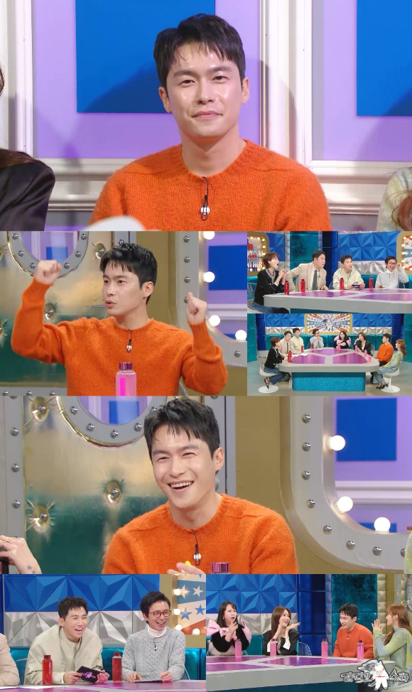 최근 &#39;KBS 연기대상&#39; 수상소감으로 화제가 된 배우 이재원이 24일 밤 방송되는 MBC &#39;라디오스타&#39;에서 원빈과의 영화 &#39;아저씨&#39; 촬영 에피소드와 닮은꼴 배우 오정세와의 일화를 공개하며 주목받고 있다. [사진=MBC]