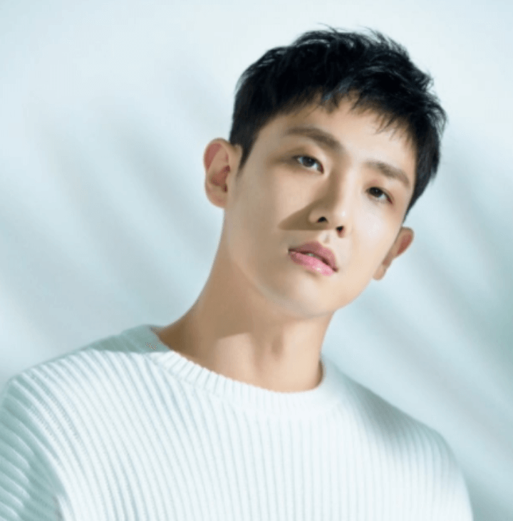 이준 프로필 사진