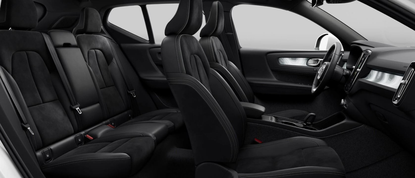 볼보-XC40-리차지-앞뒤좌석