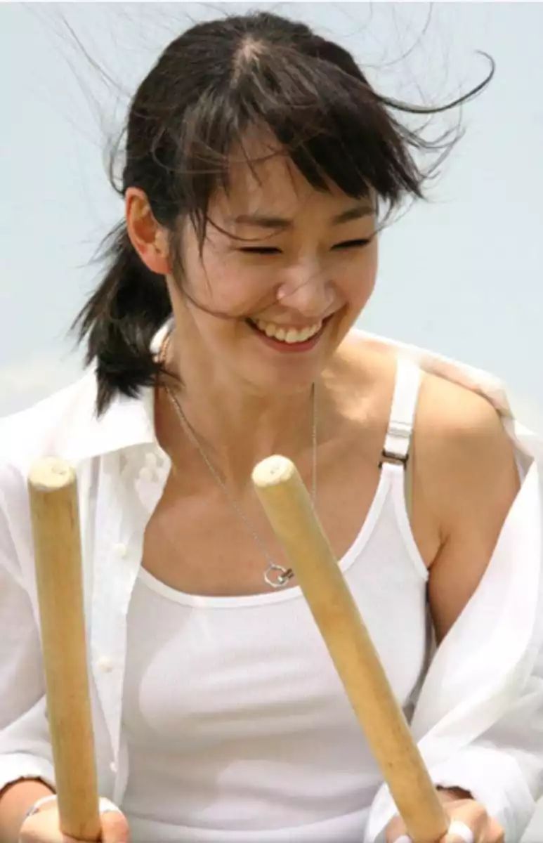 명세빈 리즈 사진