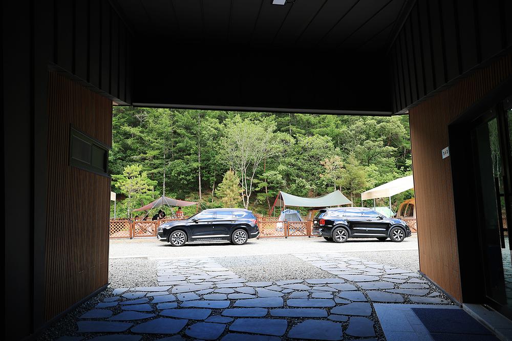 반려견과 함께, 그자리 야영장 소개