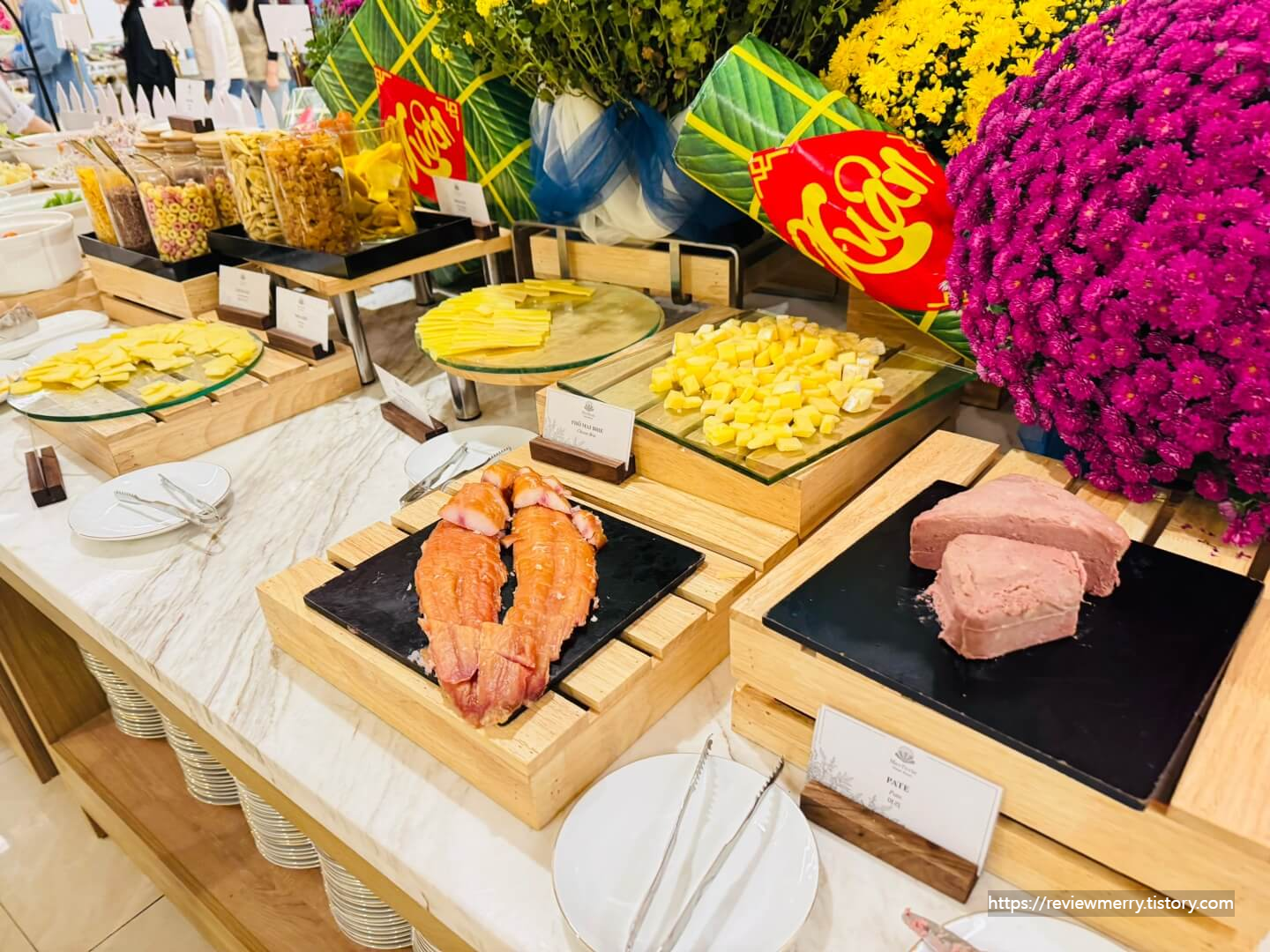 훈제고기, 치즈