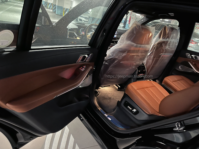 bmw x7 m60i 실내디자인