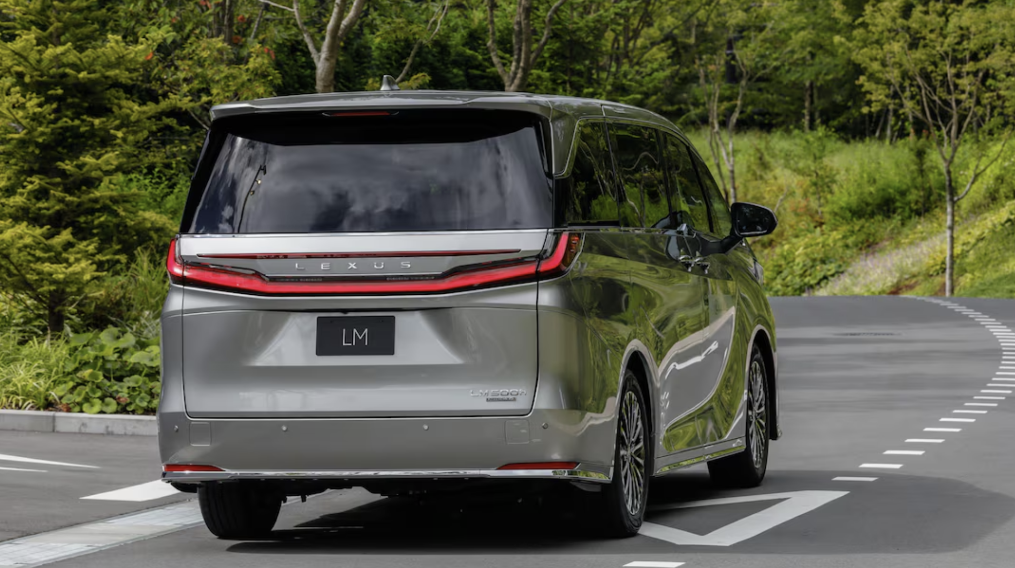 렉서스 LM500h