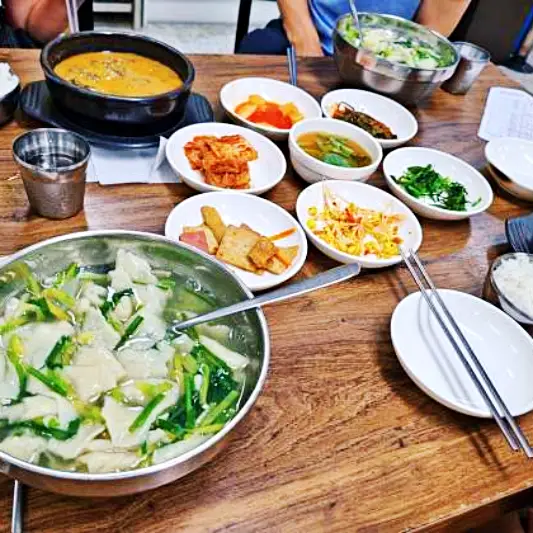 맛있는 녀석들 전북 임실 다슬기탕 다슬기전 맛집