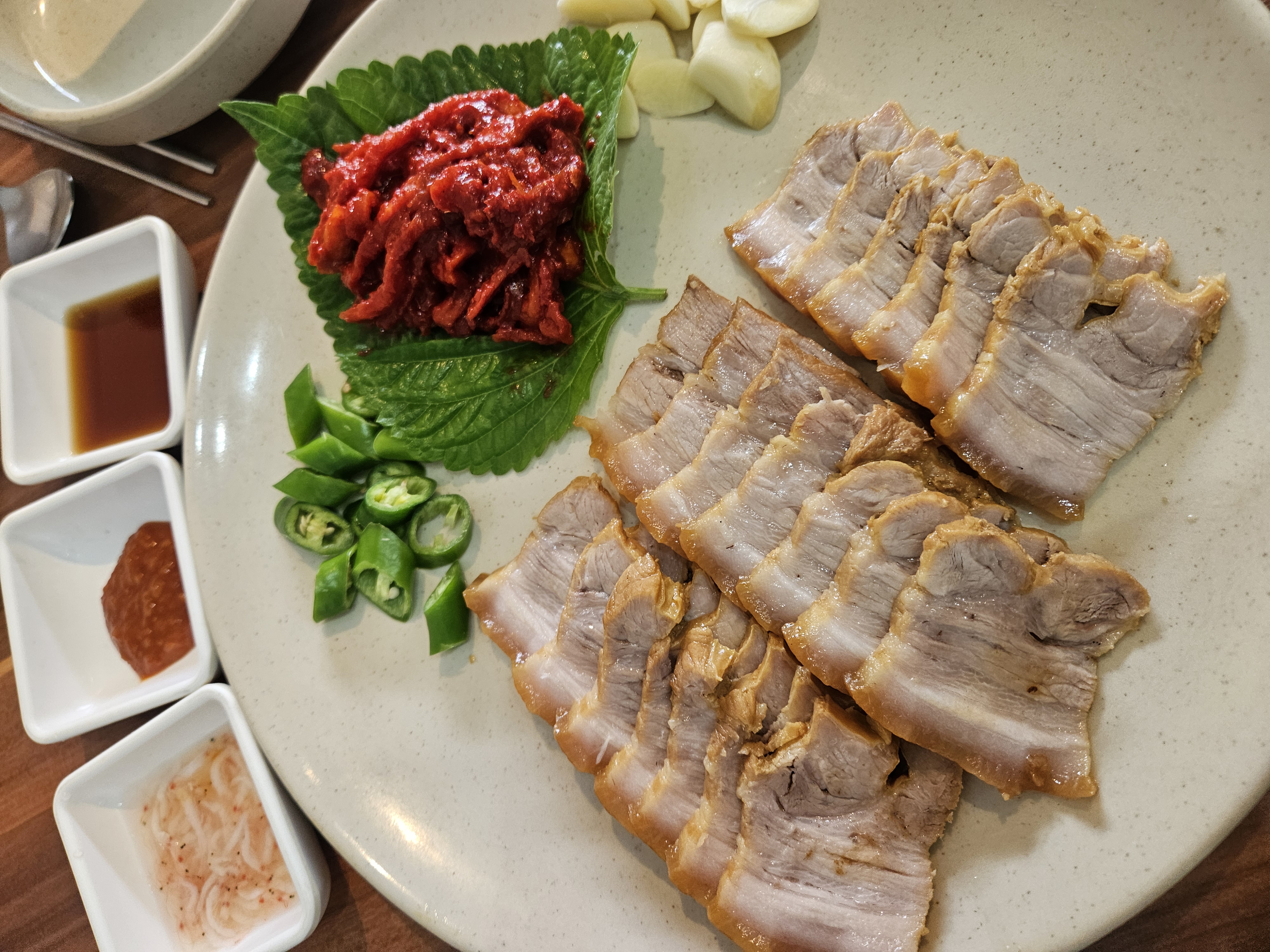 수육