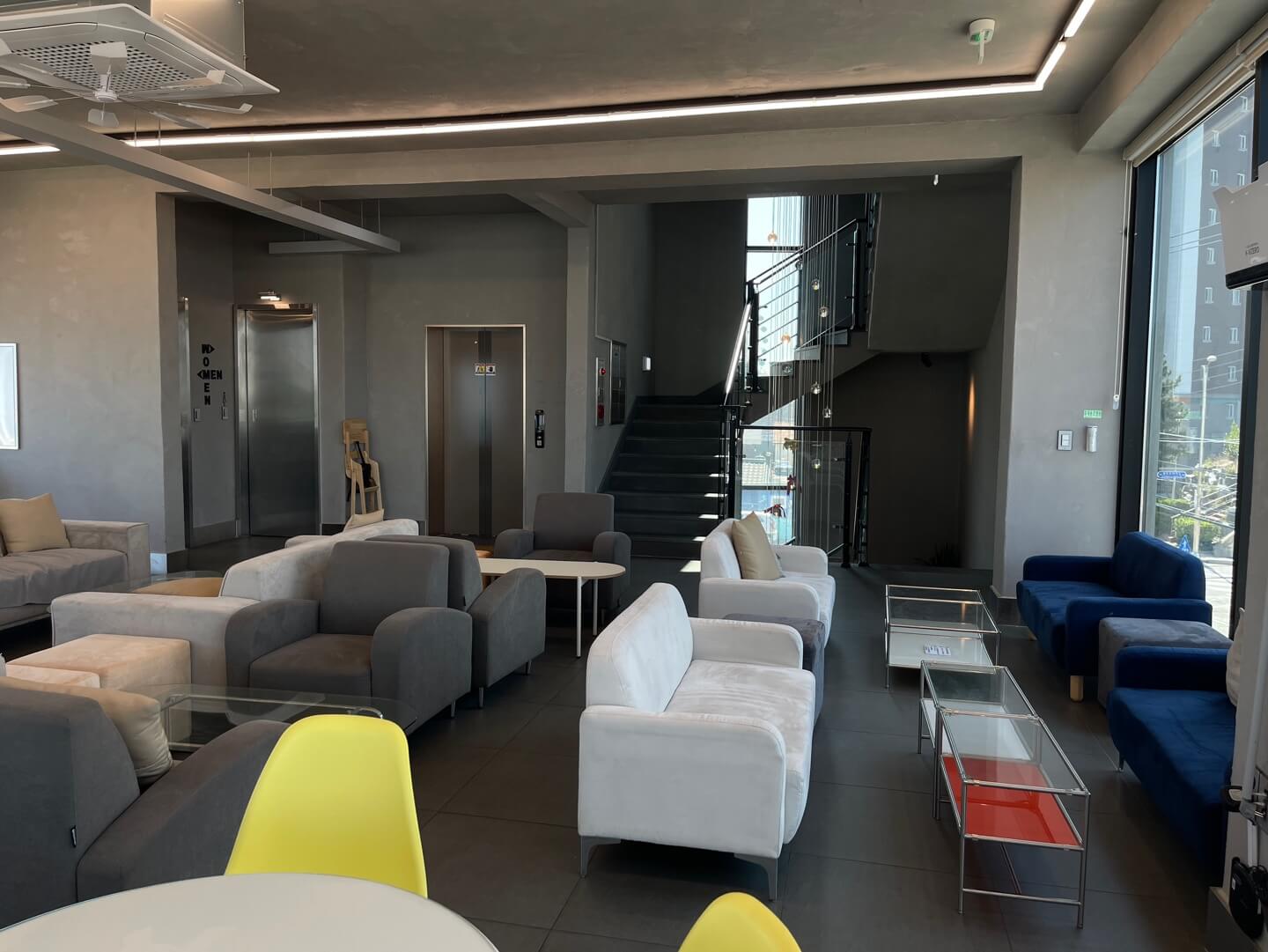 내부 인테리어 &amp; 분위기