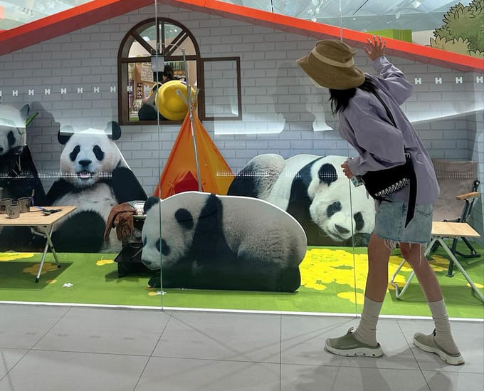 산다라박 사복
