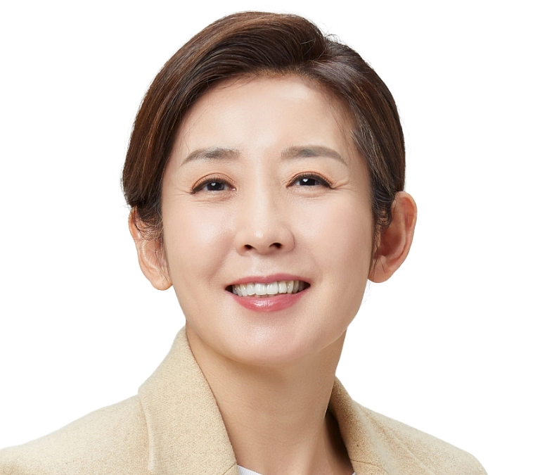 나경원 국회의원 프로필 나이 고향 학력 재산