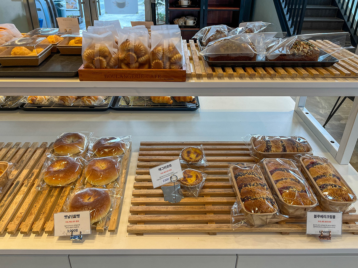 어셈블커피로스터즈 베이커리 메뉴