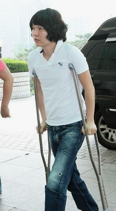 신정환&amp;#44; 졸음운전 차량과 충돌&hellip;&ldquo;음주운전보다 더 위험해&rdquo; 아찔한 사고