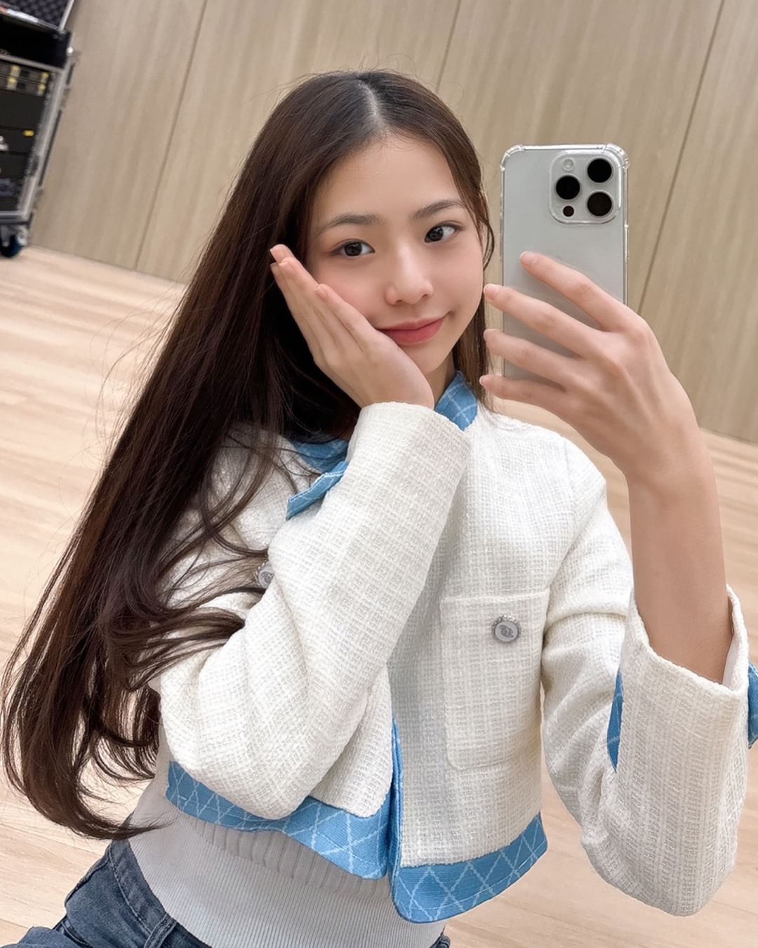 유니스 맴버 임서원 이미지