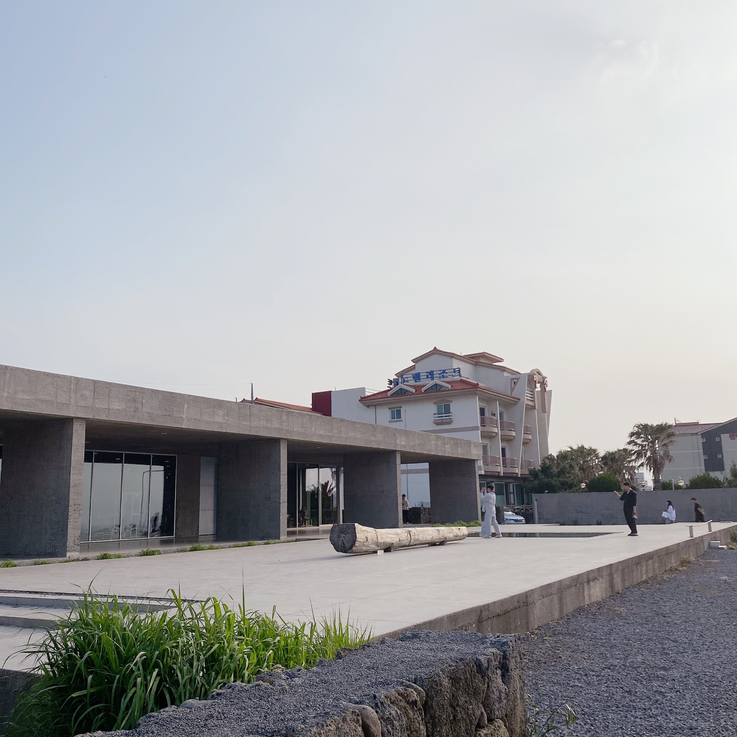 제주 이호테우 도두추억애거리 오션뷰 밀크티맛집 카페 진정성 종점