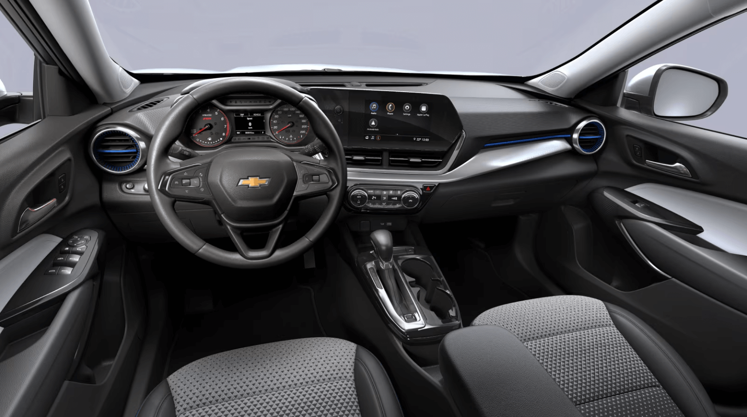 트랙스-크로스오버-LT내부