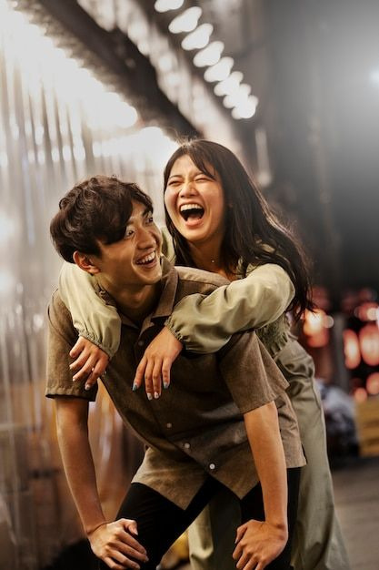 사랑하는 남녀 사진