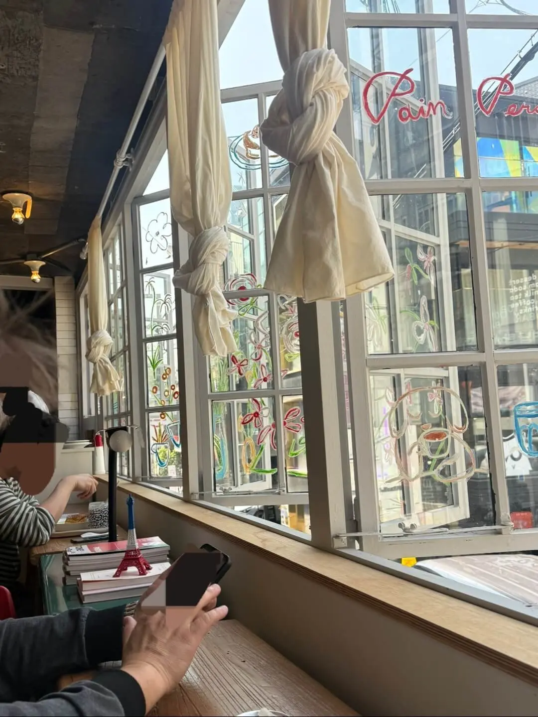 매장 인테리어 사진