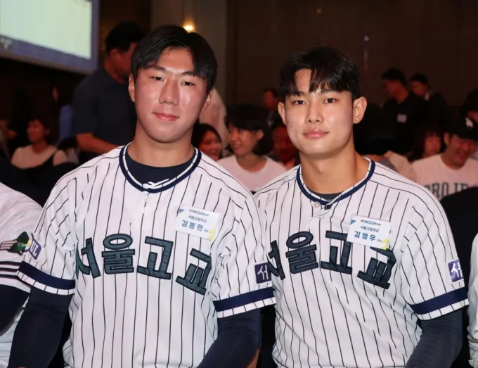 LG 신인 김영우 엘지 김영우 선수 전력 홈런 루키_7