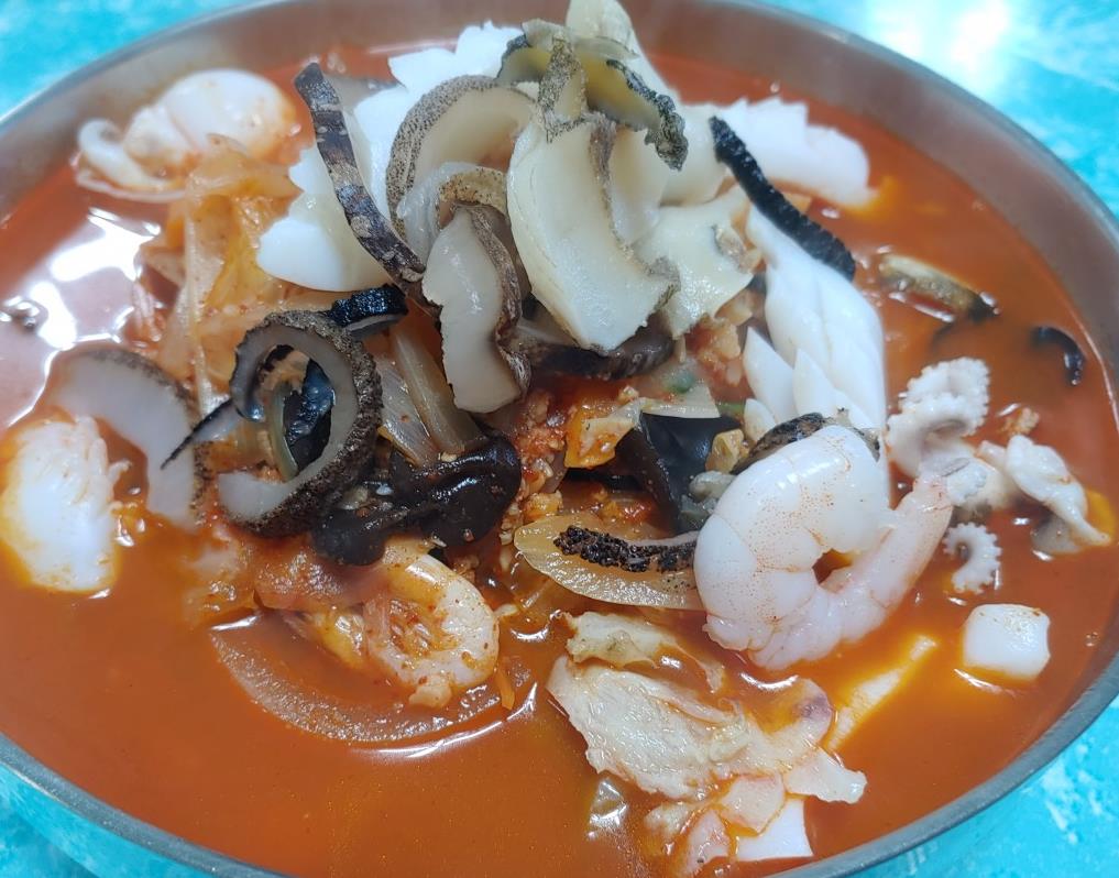 생생정보 기다려야 제맛 강화백짬뽕 한 그릇