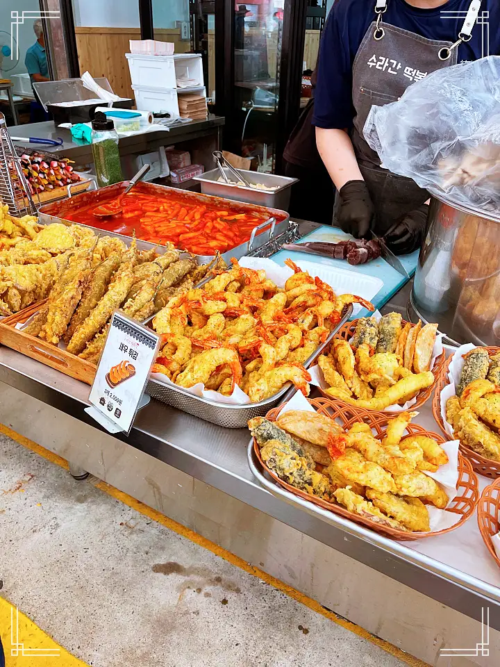생생정보 떡볶이 김밥 튀김 순대 청년 수제 분식 맛집