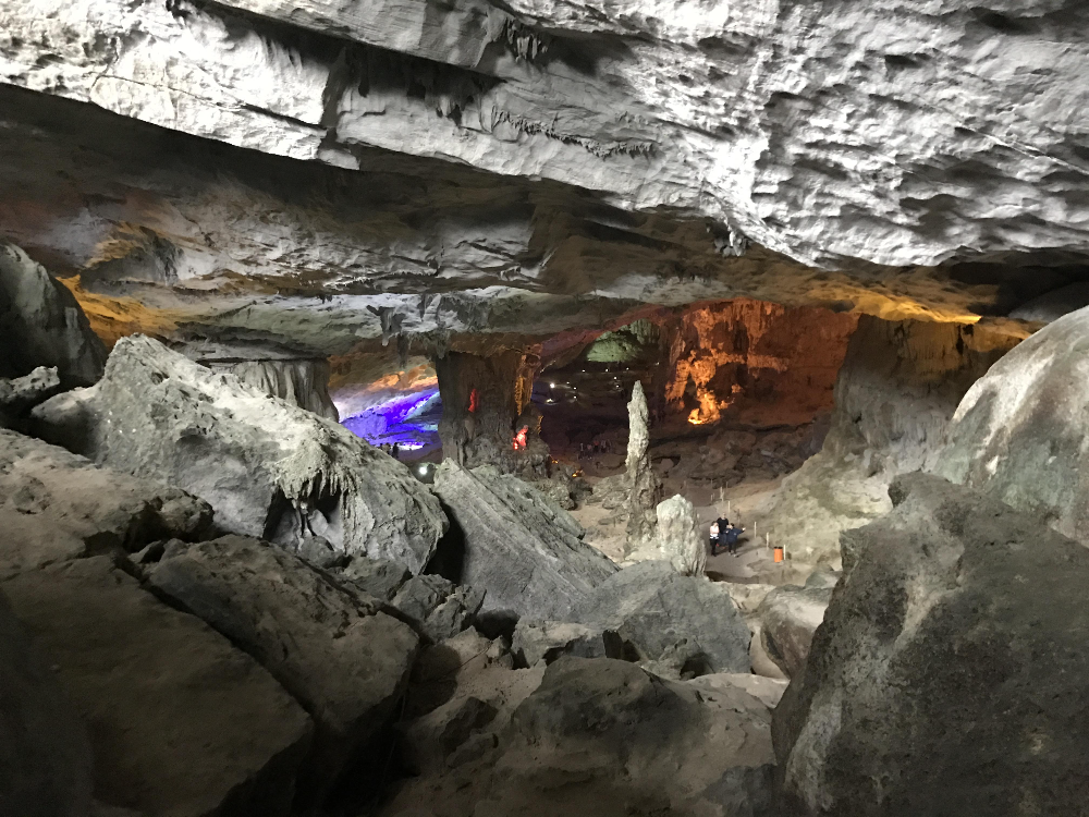 하롱베이 승솟동굴9