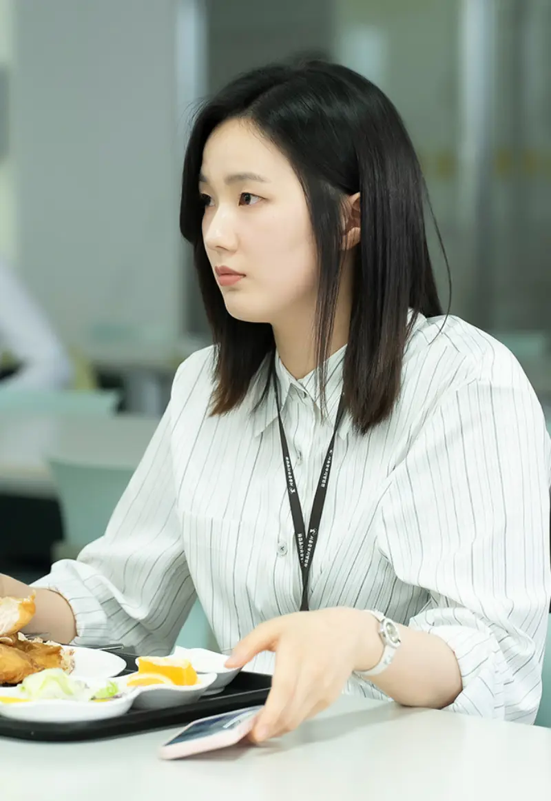 지옥에서 온 판사에서 최원경 역을 맡은 도은하