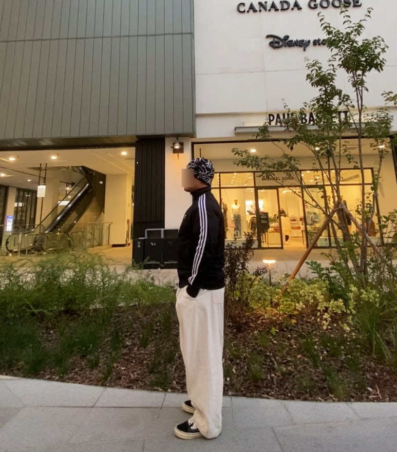 데일리룩('26. 10. 16.<2>)팍스 브랜치 자카드 비니, 아디다스 파이어버드 트랙탑, 무신사스탠다드 와이드 벌룬 팬츠, 반스 올드스쿨 스니커즈, 타티아나 테니스팔찌