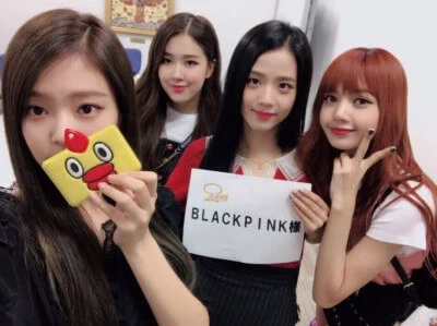 블랙핑크-단체-셀카-7