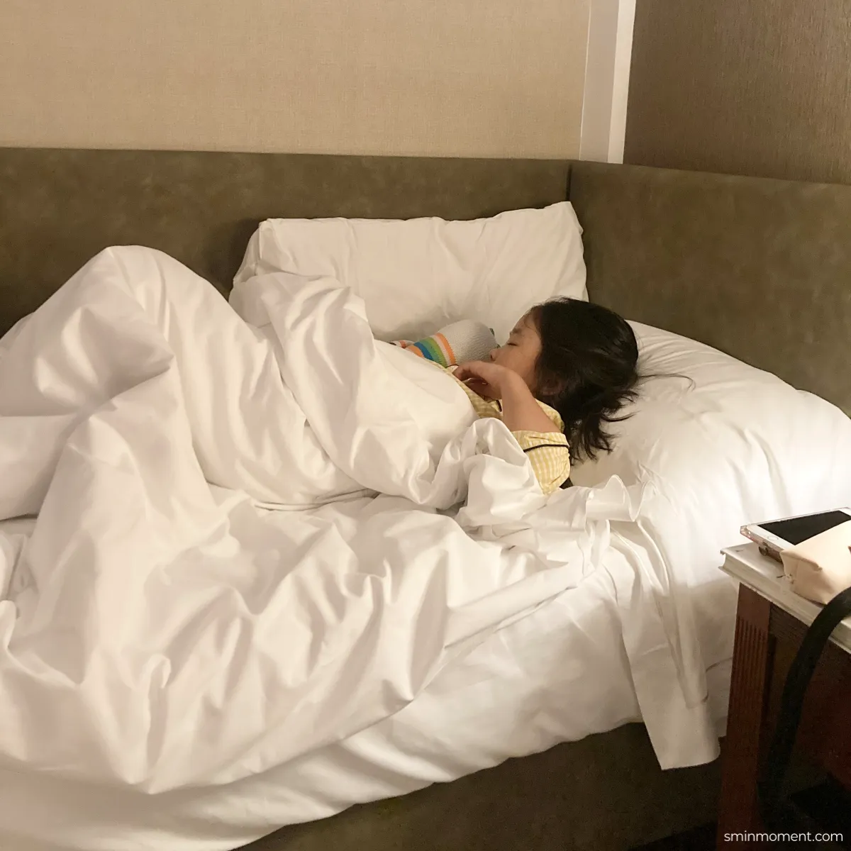 이탈리아-로마-테르미니역-숙소추천-제노바호텔-싱글침대