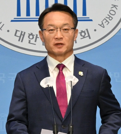 조해진 대통령 내각 총사퇴 기자회견 이유