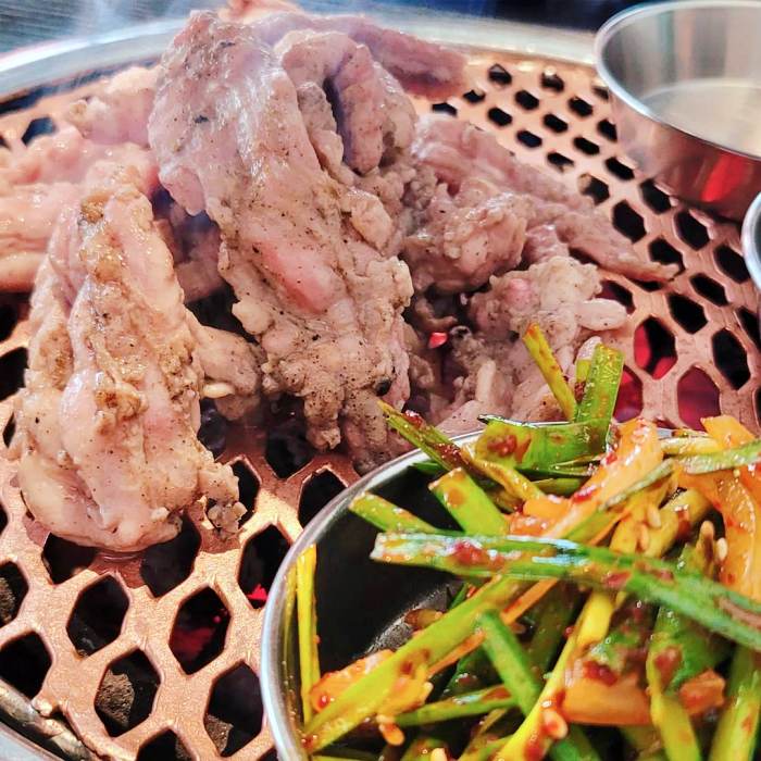 식객 허영만 백반기행 가로수길 신사동 닭목살 닭허벅지살 닭안창살 맛집