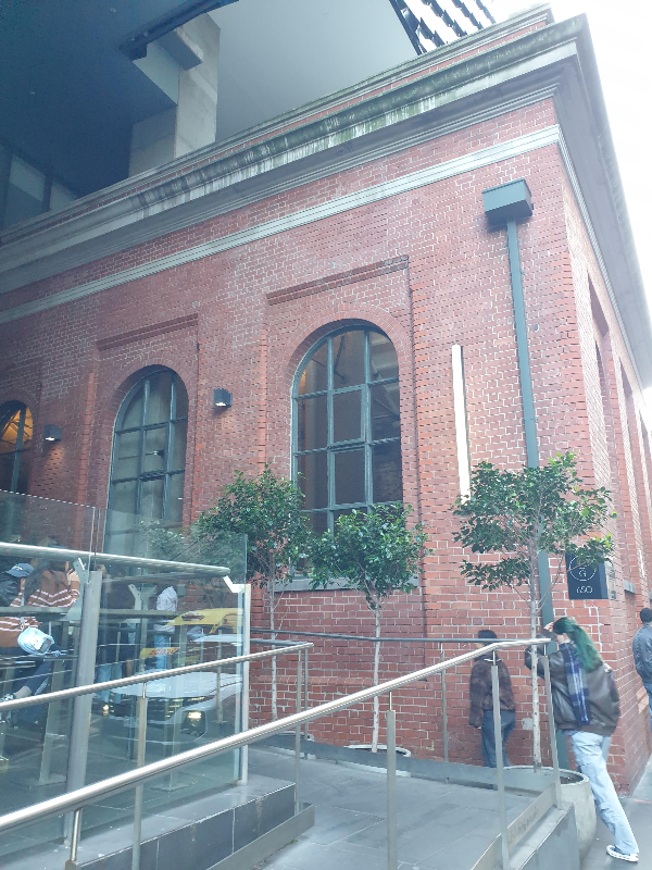 멜버른 도심(CBD) 맛집 코스: 브런치, 도넛, 스테이크 그리고 맥주까지_Higher Ground