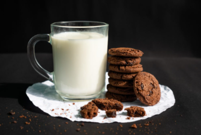 우유와 쿠키 사진