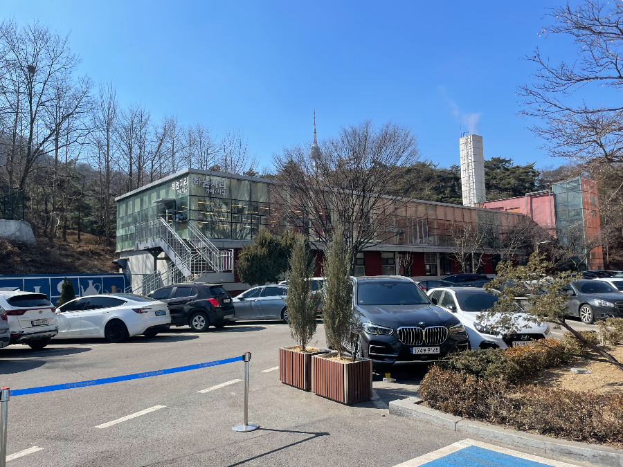 창작뮤지컬 '천 개의 파랑' - 인간과 기술의 경계를 넘나드는 감동의 서사