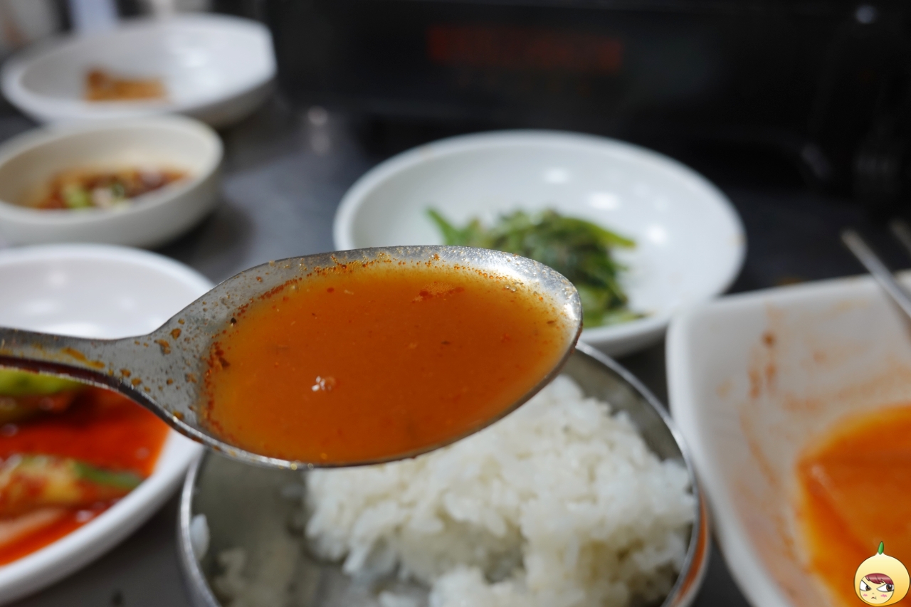 고등어김치찜인데 국물이 겁나 시원해