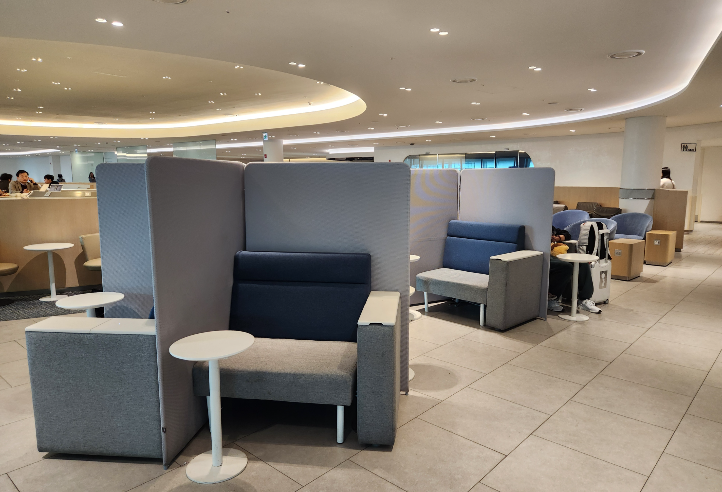 인천공항 프레스티지석 라운지 시설