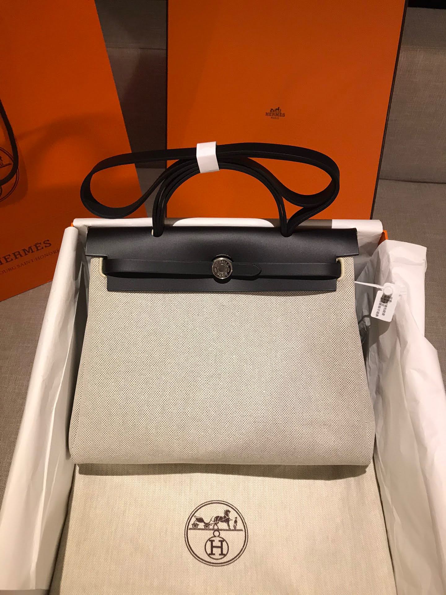 에스리아 에르백 베통 블랙 은장