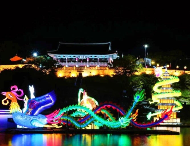 진주 유등축제 주차장 완벽 가이드! 무료주차·셔틀버스·교통통제 총정리! 관련 사진