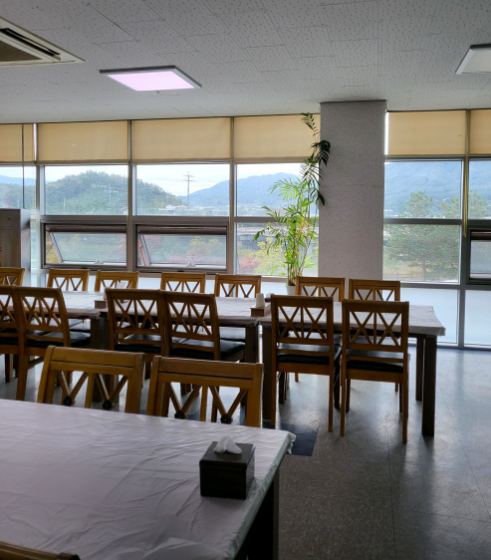 엄마가 산채원 식당 정보 안내