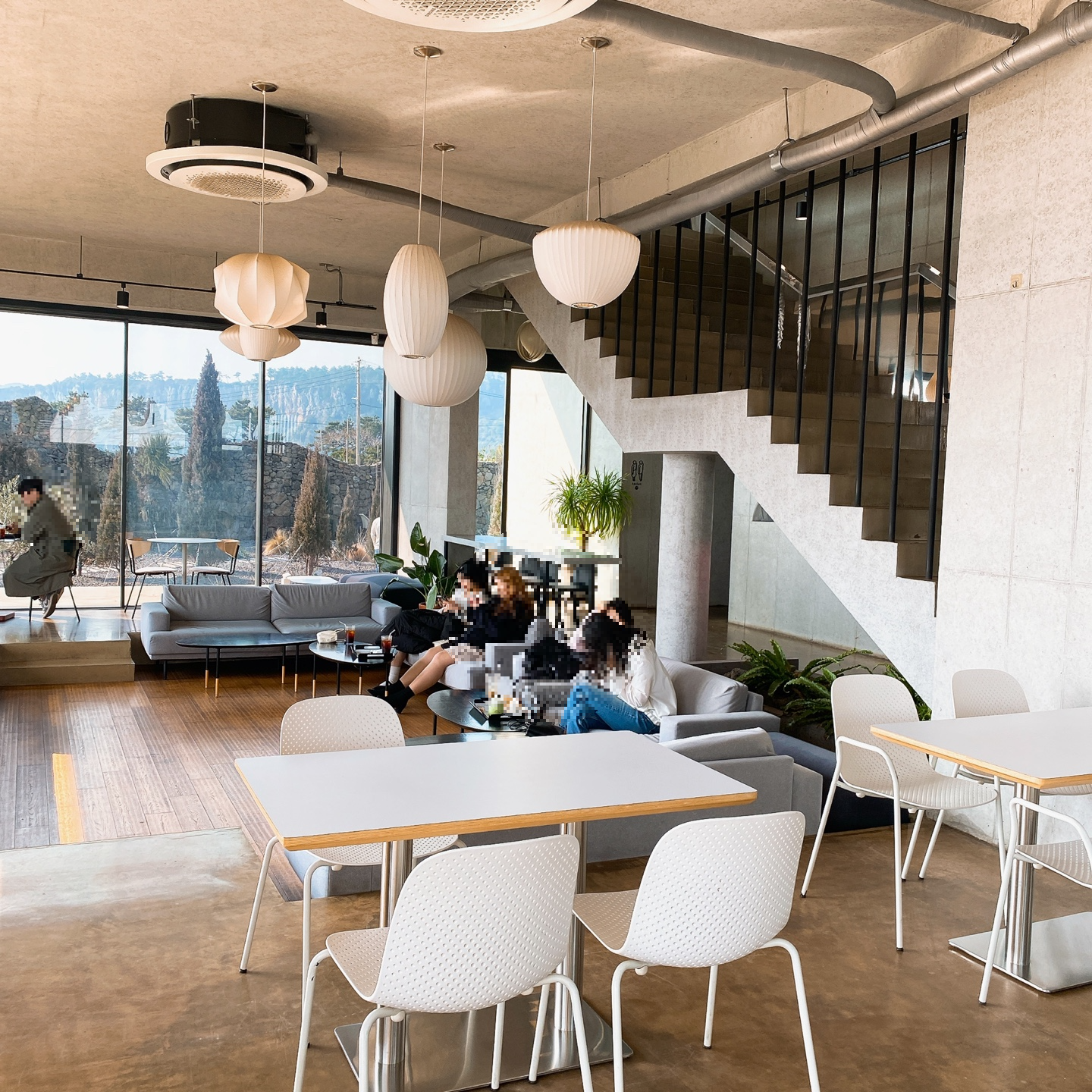 제주 안덕 유채꽃 포토존 오션뷰 카페 휴일로