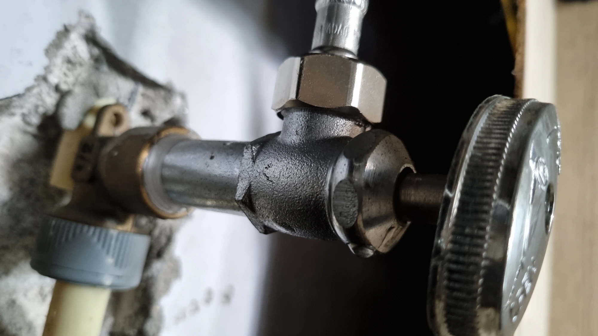 급수 호스 연결 부위