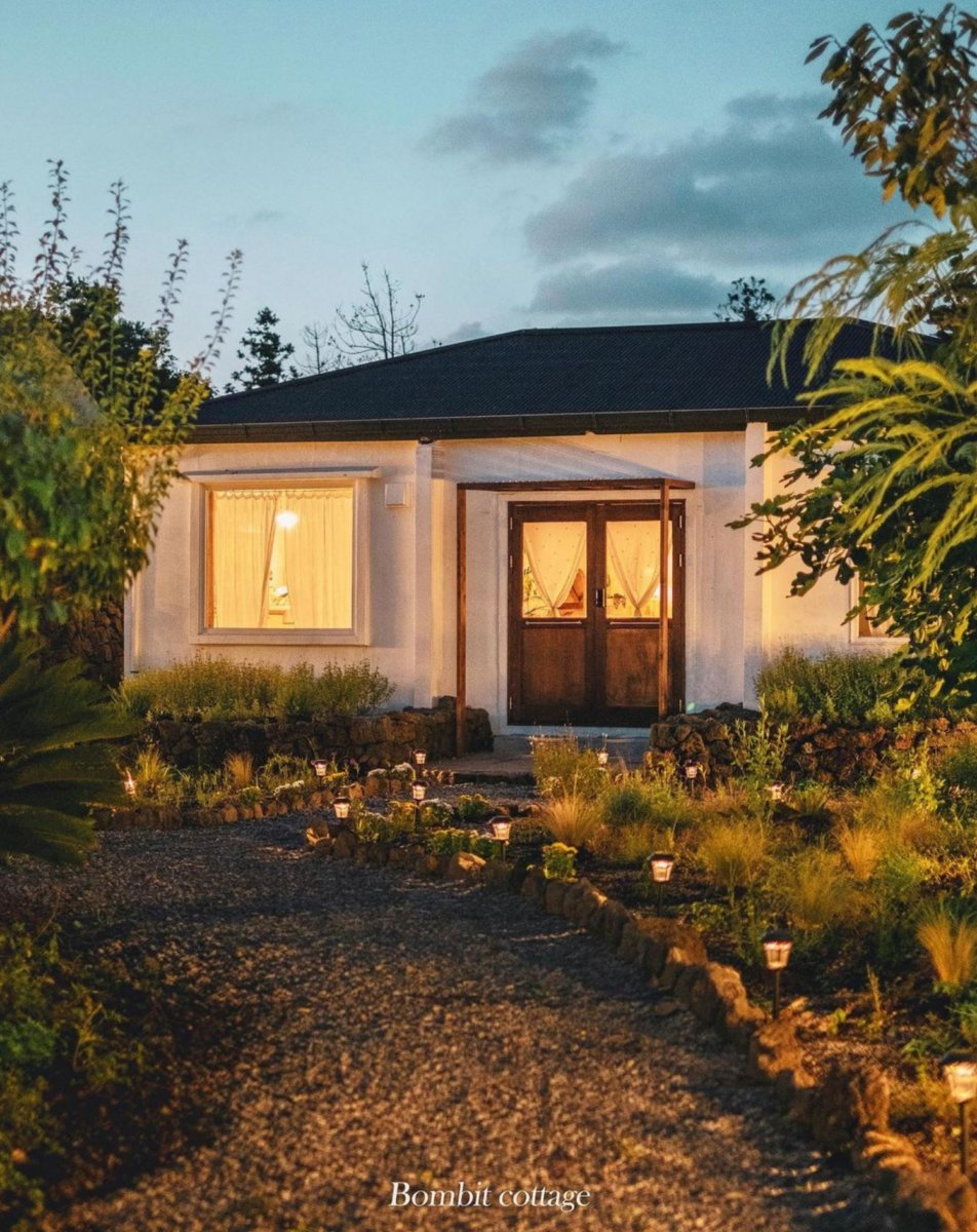 제주, 봄빛코티지