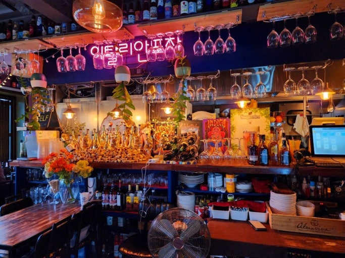 이자카야 실내 사진