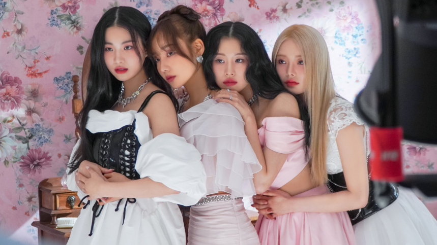 피프티 피프티 5인조 컴백 키나