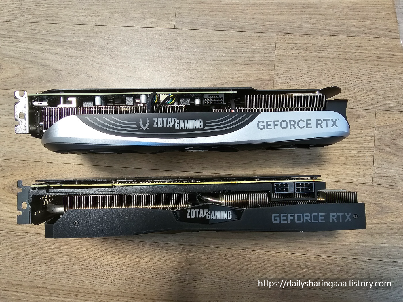 ZOTAC RTX4070Ti Trinity OC D6X 12GB_RT2080옆