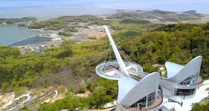 강화도 화개산 전망대와 화개정원 전경