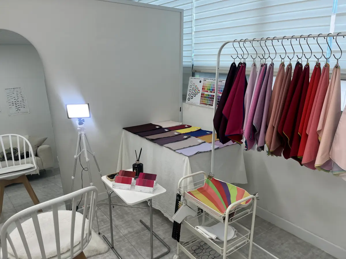 주니크컬러-내부-3